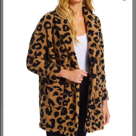 NWT! Jessica Simpson leopard plush oversized cardigan - Picture 1 of 4